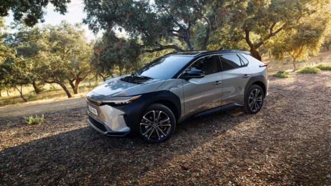 Voiture Toyota BZ4X 100% électrique